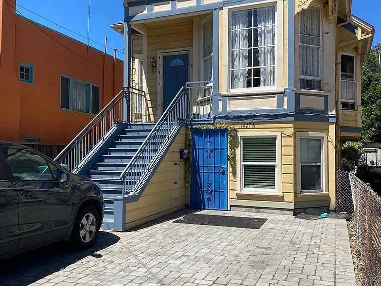 1427 Sherman St — Photo 1