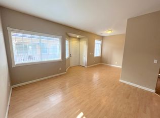 924 Nevada Sky St, Las Vegas, NV 89128