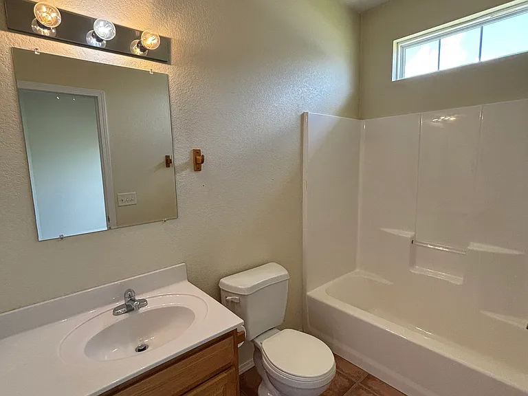 1312-1416 Bonnie Ln #A — Photo 6