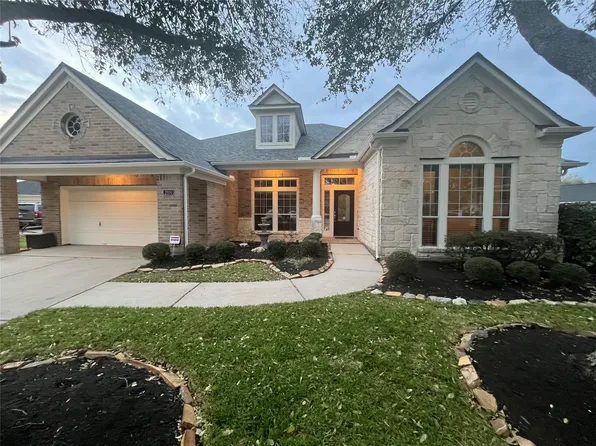 2904 Lakemist Ct, League City, TX 77573