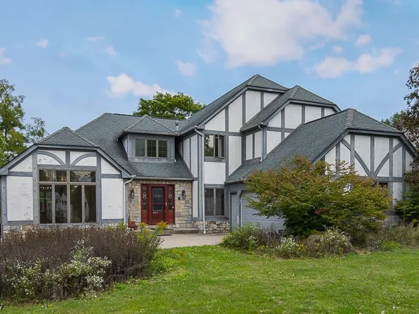 26956 Cook Road, Olmsted Falls, OH 44138