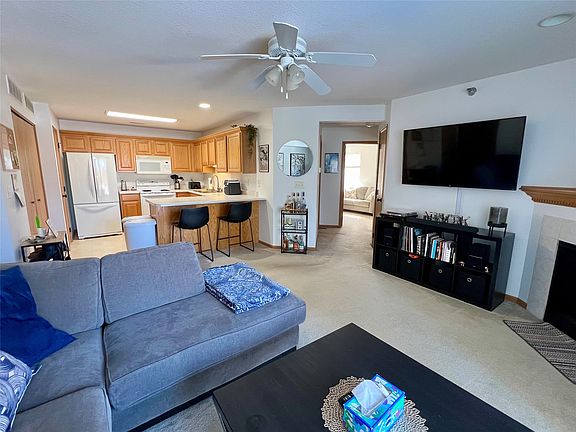 3rd image of 10111 Sutton Dr Unit 3
