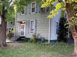 744 1st St APT 1, Webster City, IA 50595