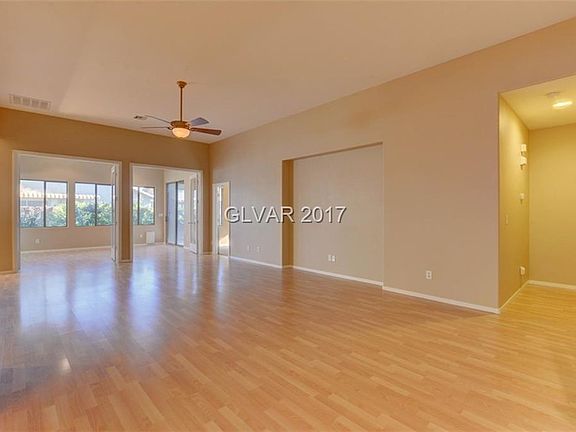 3rd image of 3837 Bracebridge Falls Ave