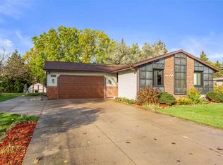 3500 W Parkridge Ave, Appleton, WI 54914