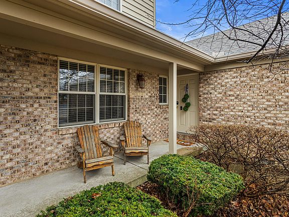 2nd image of 2007 E Amber Ln #A
