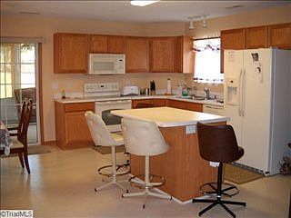 3rd image of 5720 Waterpoint Dr