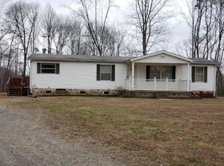 9398 Abram Penn Hwy, Patrick Springs, VA 24133