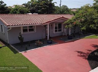 1009 N 13th Ave, Hollywood, FL 33019