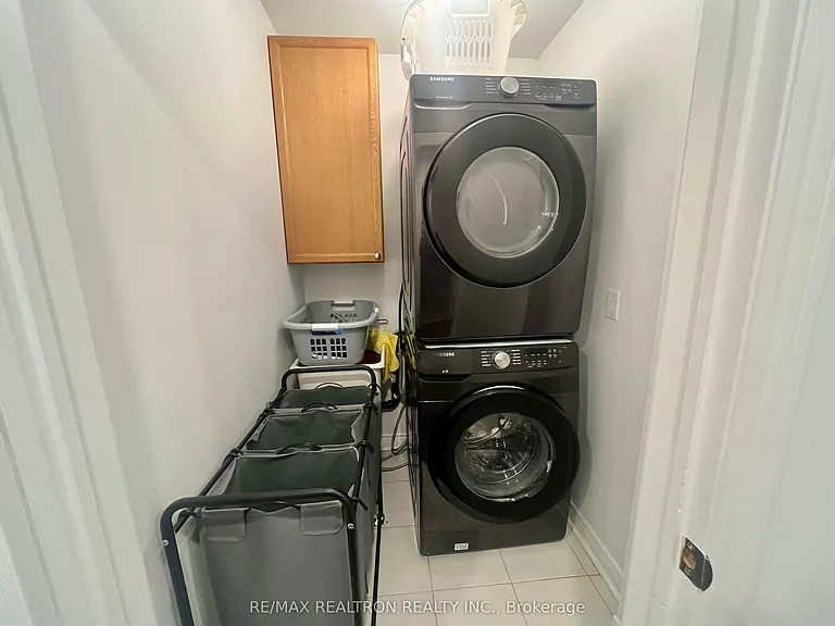 35 Enderly St — Photo 15
