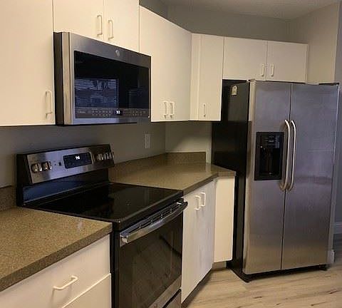 2nd image of 2548 Woodgate Blvd APT 102