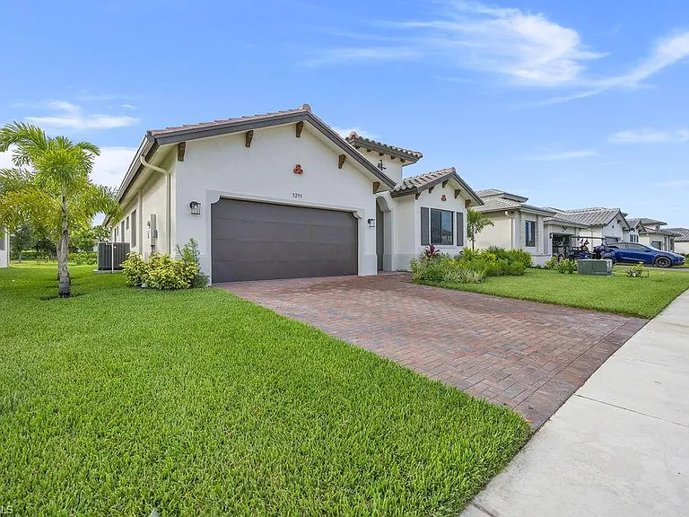 5293 Marano Dr — Photo 23