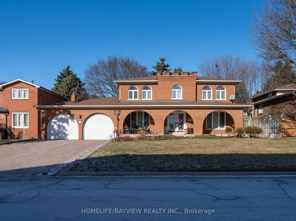 16 Roosevelt Dr, Richmond Hill, ON L4C 6V3