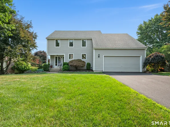 28 Hayrake Drive, Wethersfield, CT 06109