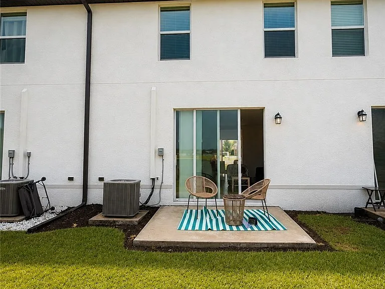 4281 Canova Ct — Photo 12