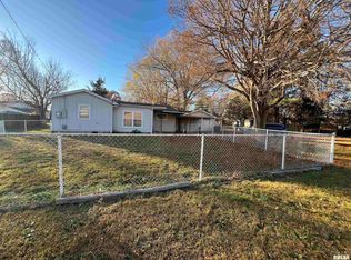 202 S Elm St, Cambria, IL
