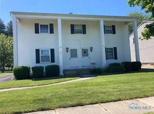 1020 Klotz Rd, Bowling Green, OH 43402