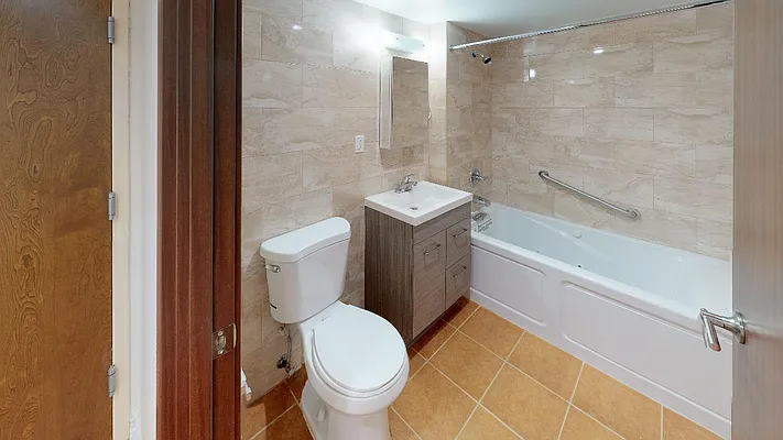 Rented by Metro Garden Realty NYC | media 46