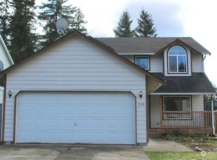 735 Riverside Ln E, Eatonville, WA 98328