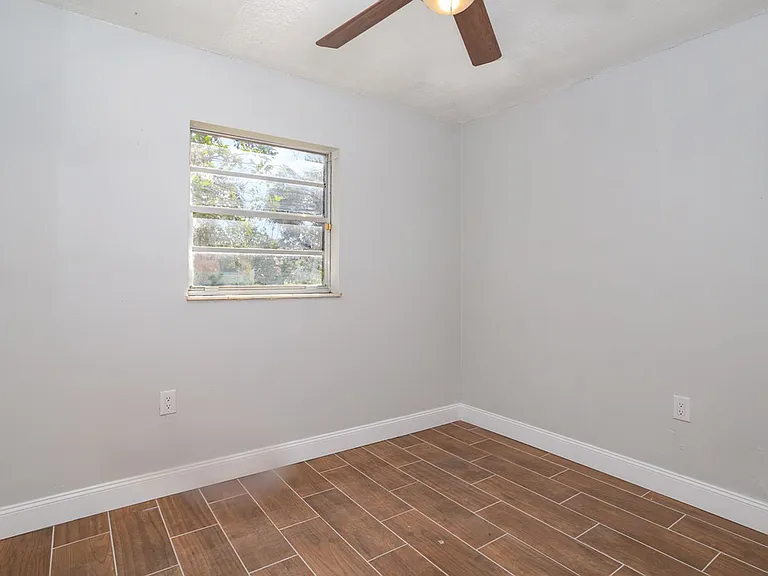 4610 Barley St — Photo 12