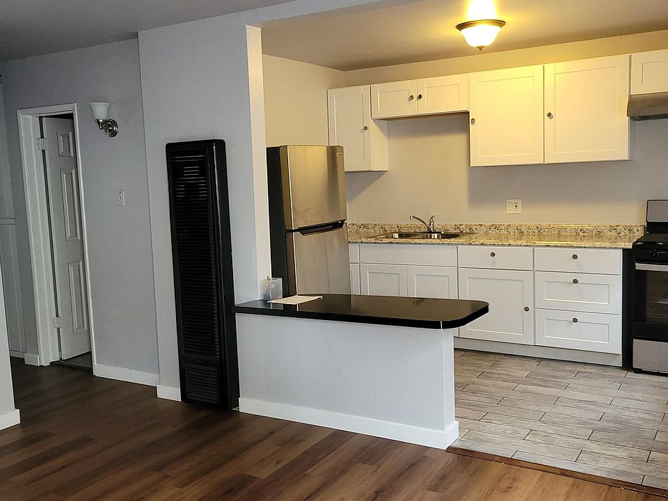 1st image of 3738 31st St