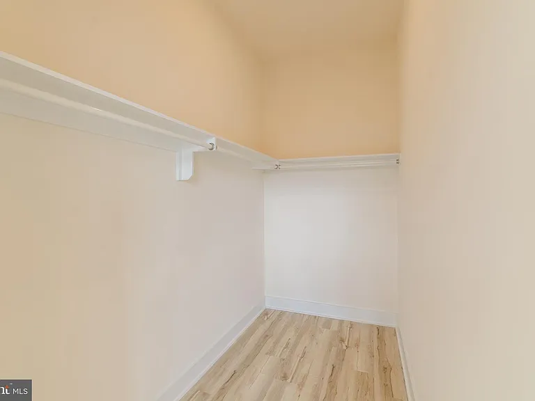 1129 Germantown Ave #4C — Photo 14