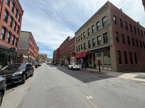 38- 42 Washington St, 38-42 Washington St #301, Haverhill, MA 01832