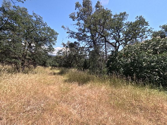 3rd image of Hazen Rd