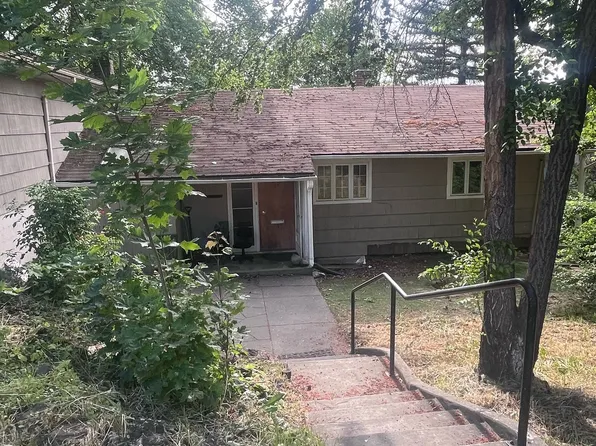 1115 NE Indiana St, Pullman, WA 99163