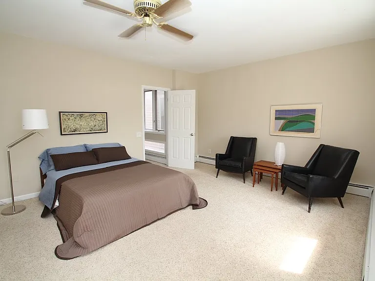 213 S Alfred St #5 — Photo 10