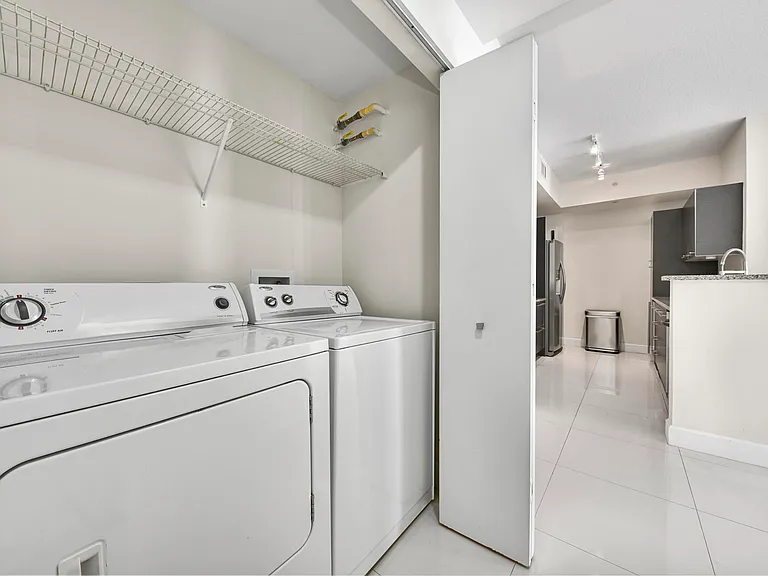 550 Okeechobee Blvd #1404 — Photo 10
