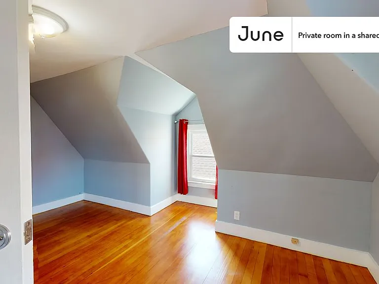 53 Saunders St #F — Photo 3