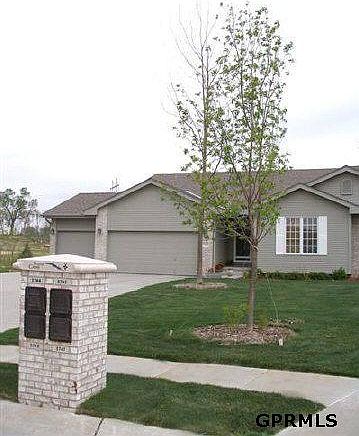 1st image of 5747 N 167th Cir