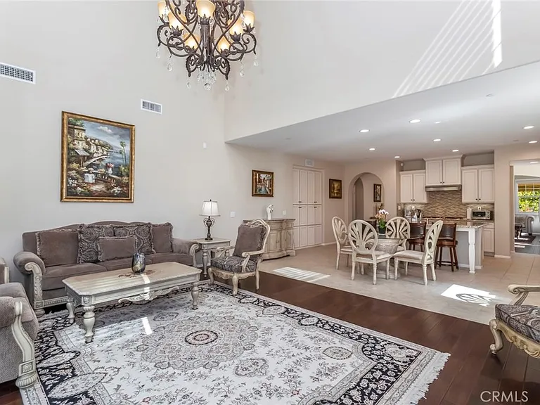 28629 Farrier Dr — Photo 15