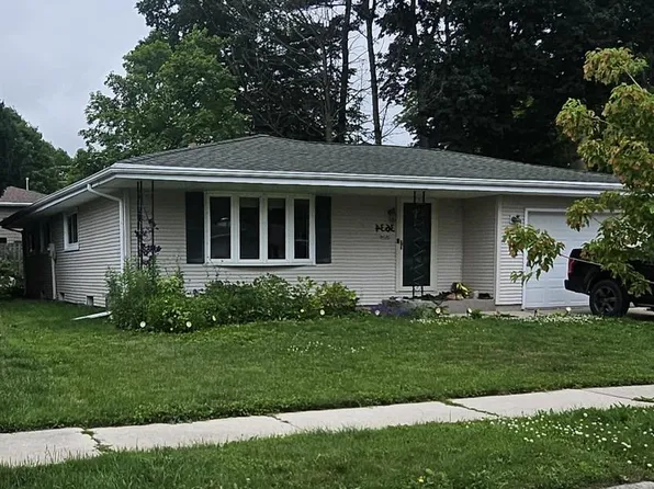 3634 South 17th PLACE, Sheboygan, WI 53081
