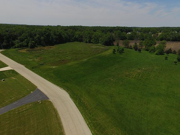 2nd image of 2401 Maritime Ln