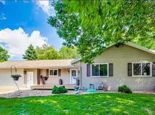 7918 Cooper Ave, Inver Grove Heights, MN 55076