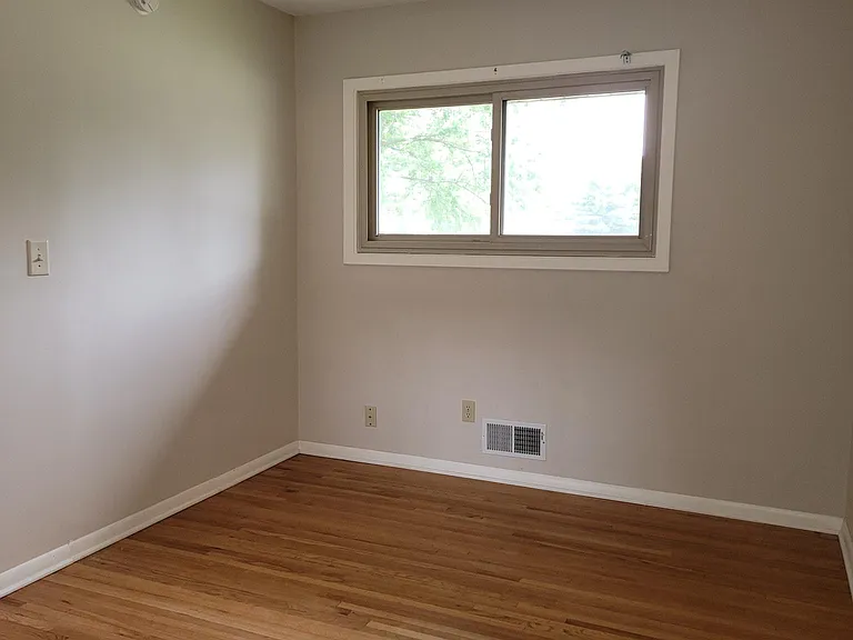 1022 Adams St — Photo 17