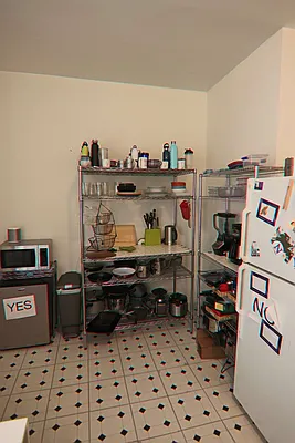 Rented by PMG Real Estate  | media 43