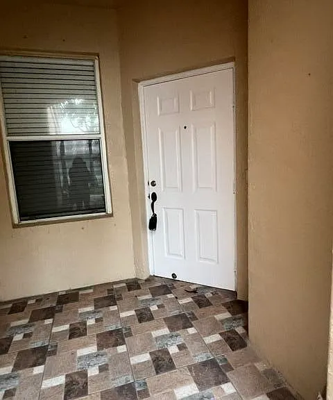 2480 S Coral Trace Cir — Photo 3