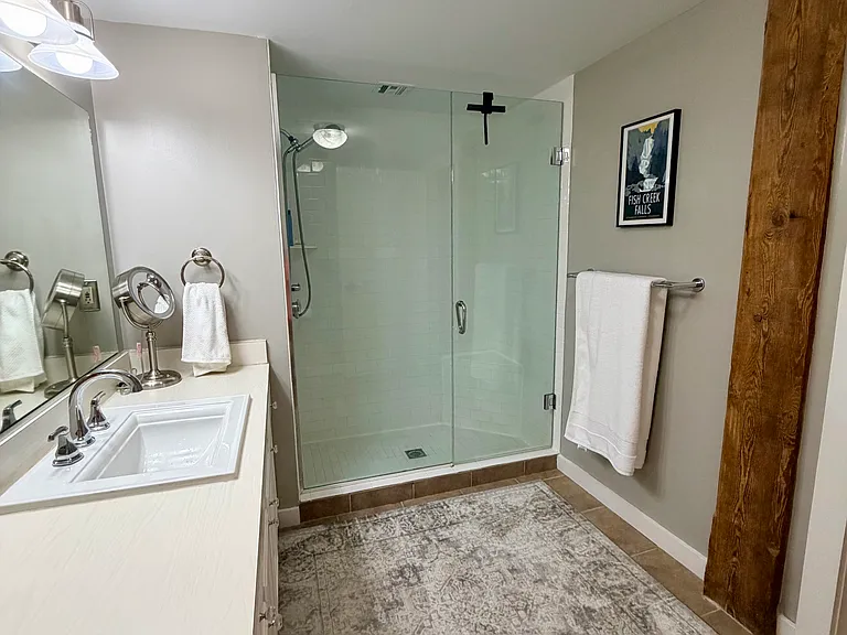 940 Monroe Ave NW #418 — Photo 8
