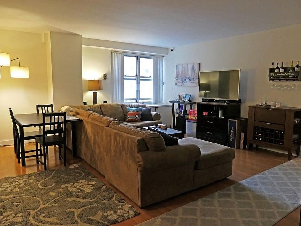 1st image of 155 W 68th St APT 817