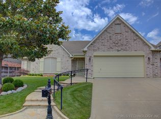7926 S 92nd East Pl, Tulsa, OK 74133