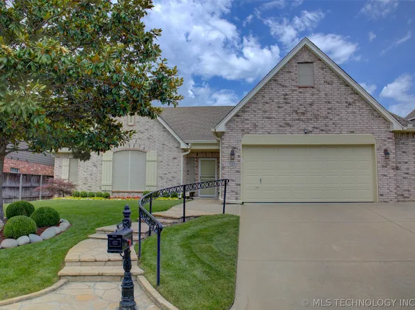 7926 S 92nd East Pl, Tulsa, OK 74133