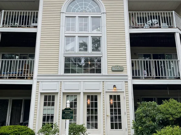 3 Galloway Road #4, Merrimack, NH 03054