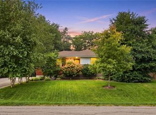 238 Seminole Rd, Hamilton, ON L9G1Y9