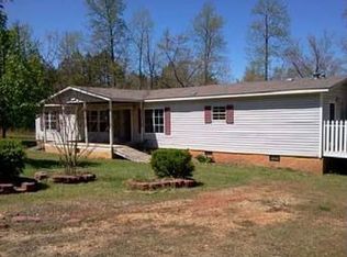2400 Old Hills Bridge Rd, Enoree, SC 29335