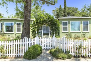 10703 Collins St, North Hollywood, CA 91601