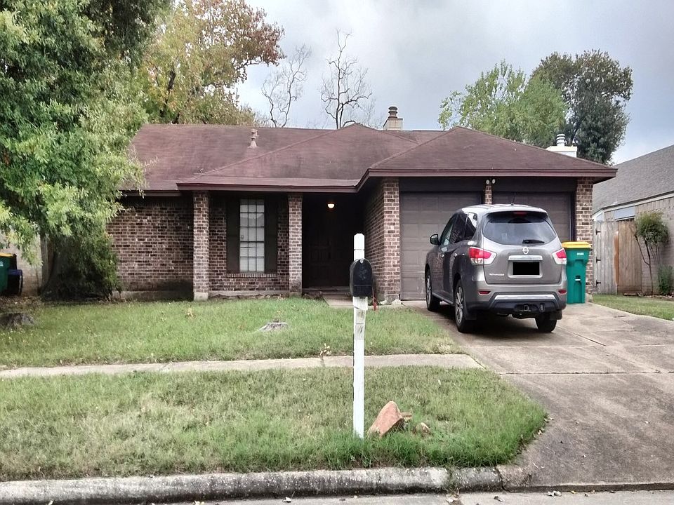 1st image of 8814 Parkcrest Forest Dr