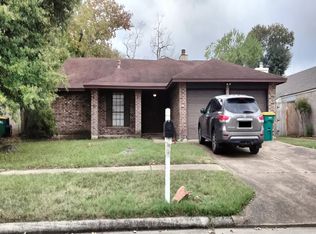 8814 Parkcrest Forest Dr, Houston, TX 77088